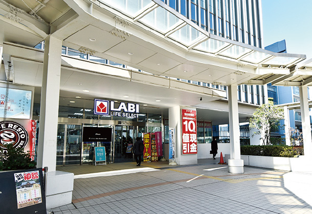ヤマダデンキLABI立川